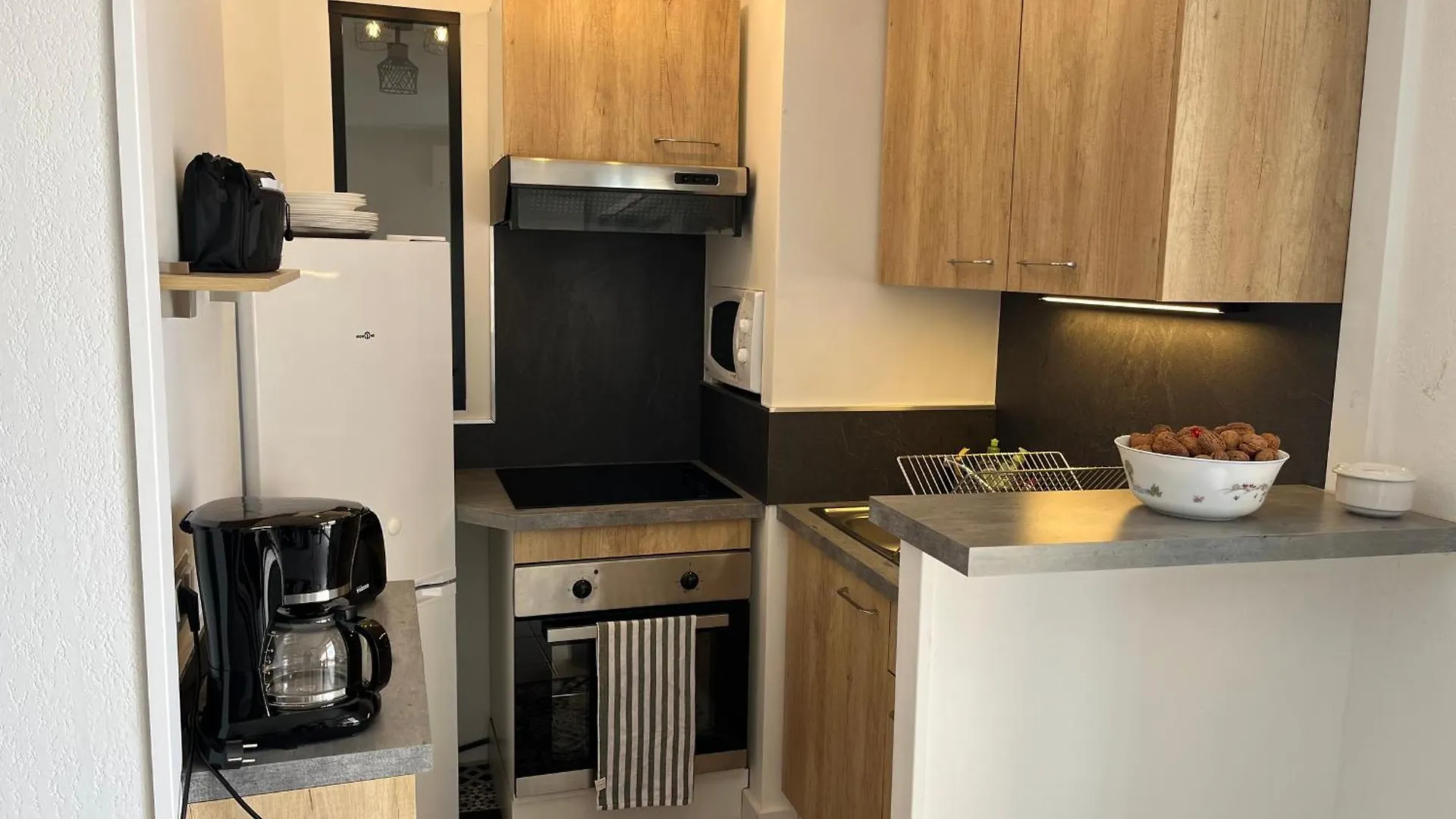 Appartement 2Pieces A Frejus Plage Avec Garage - Fr-1-466A-53